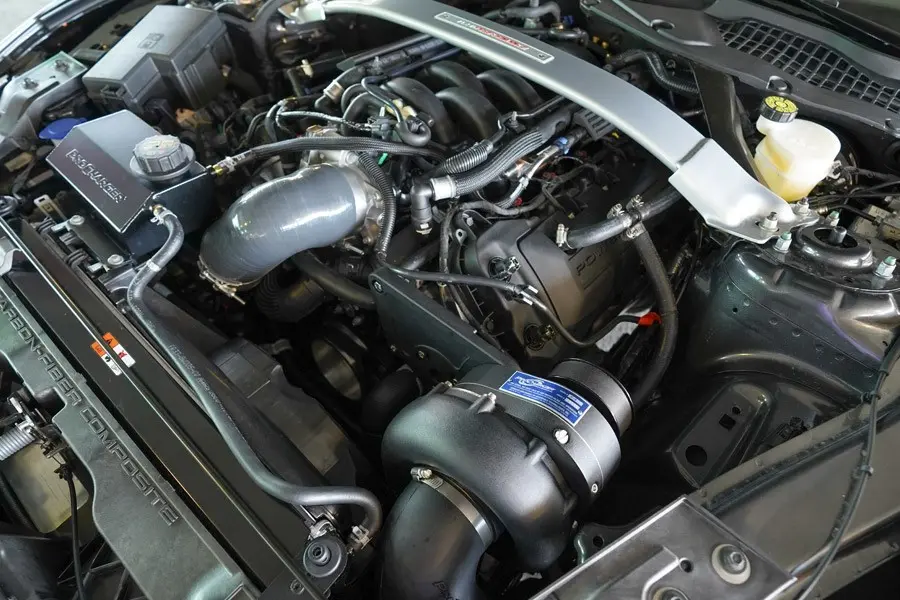 2020-2015-MUSTANG-SHELBY-GT350-UH1.webp
